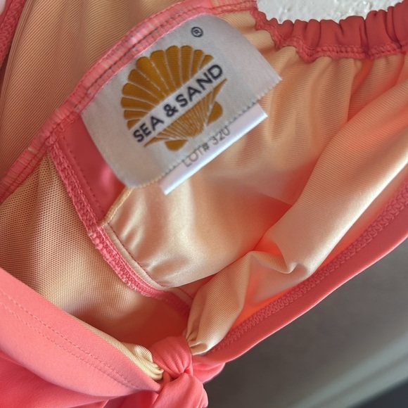 Nicole Miller Womens Small Black Tankini Top & NWT Coral 1 PC Swimsuit Bundle - Picture 4 of 7